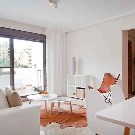 Apartment Golf Hills *